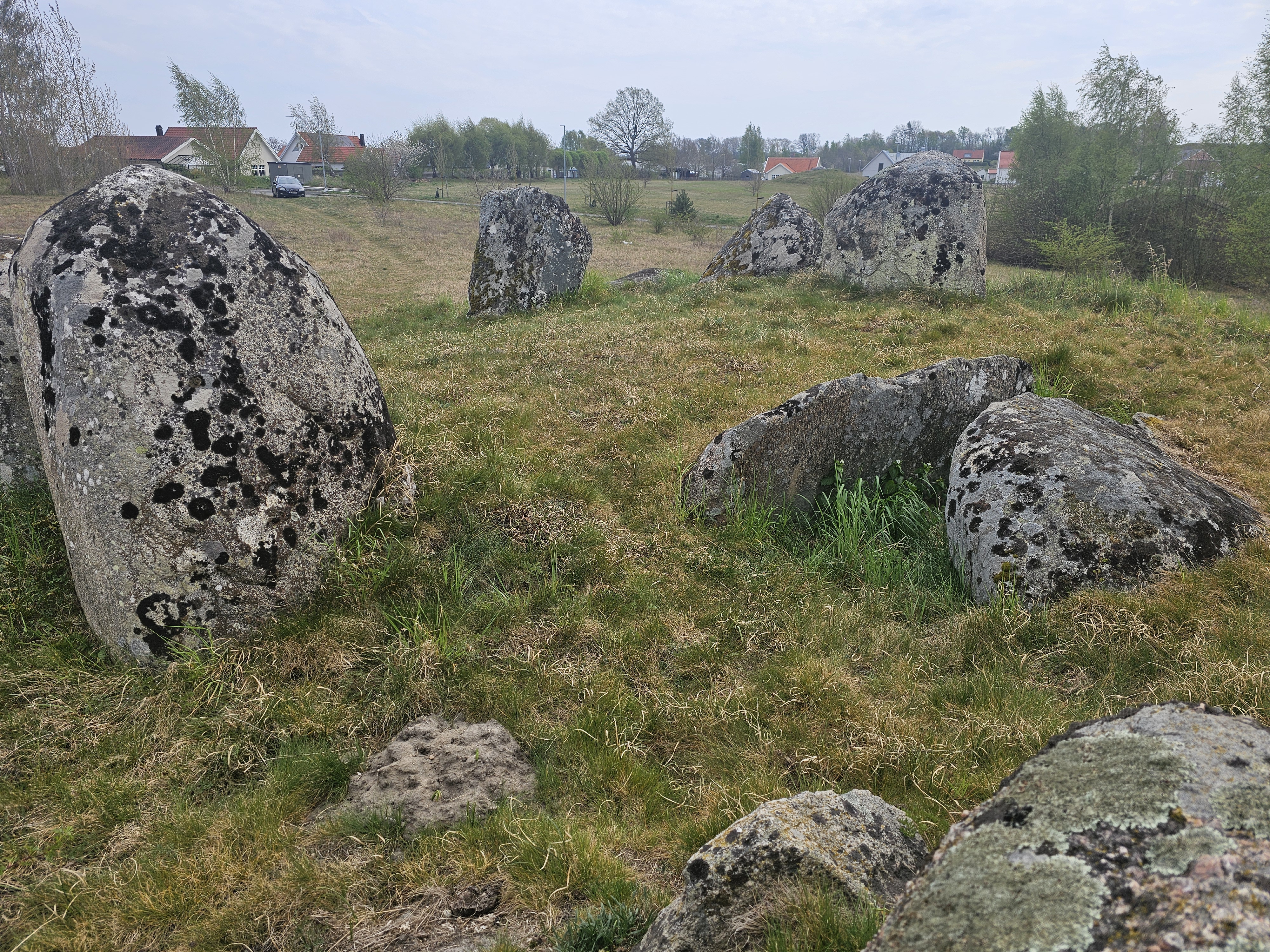 Forntida stensättning på Österlen